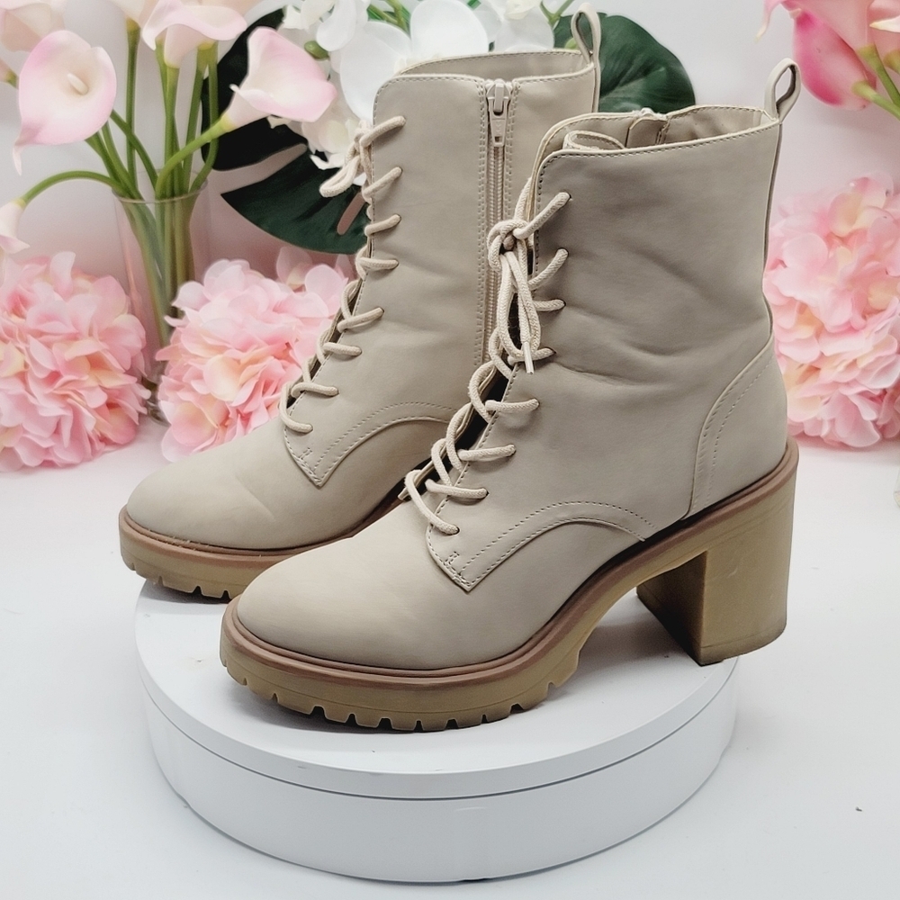 Dolce Vita Jealous Block Heel Suede Lug Boots Sz 9